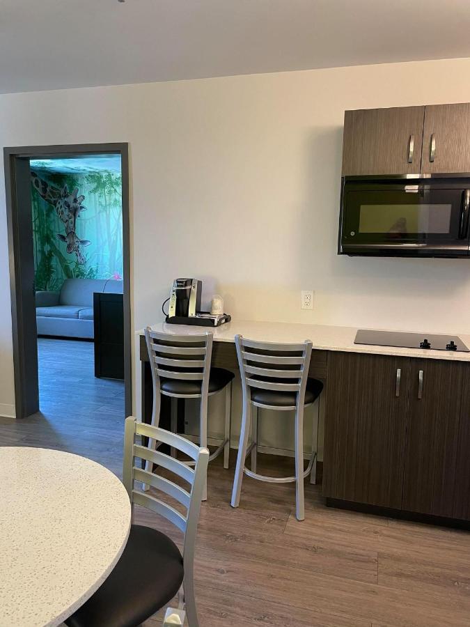 Hotel Super 8 By Wyndham East Mb Winnipeg