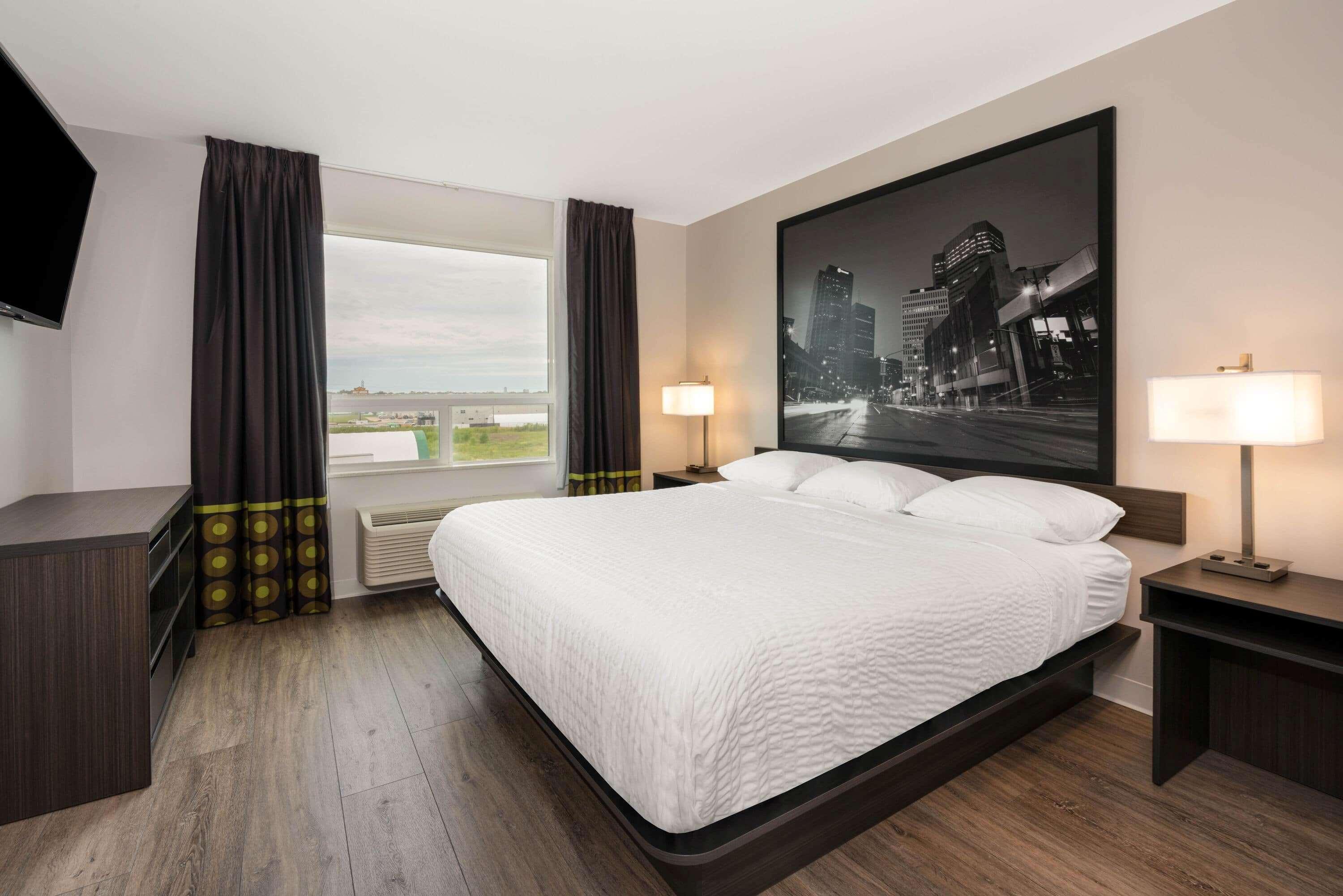 Super 8 By Wyndham East Mb