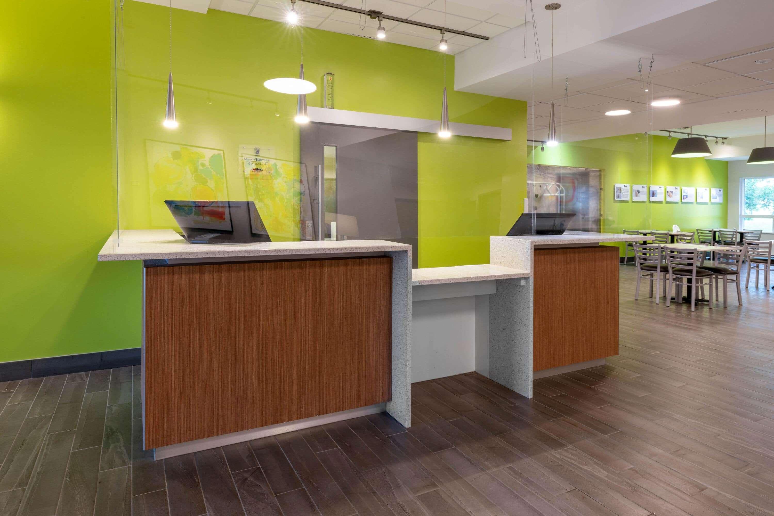 Hotel Super 8 By Wyndham East Mb